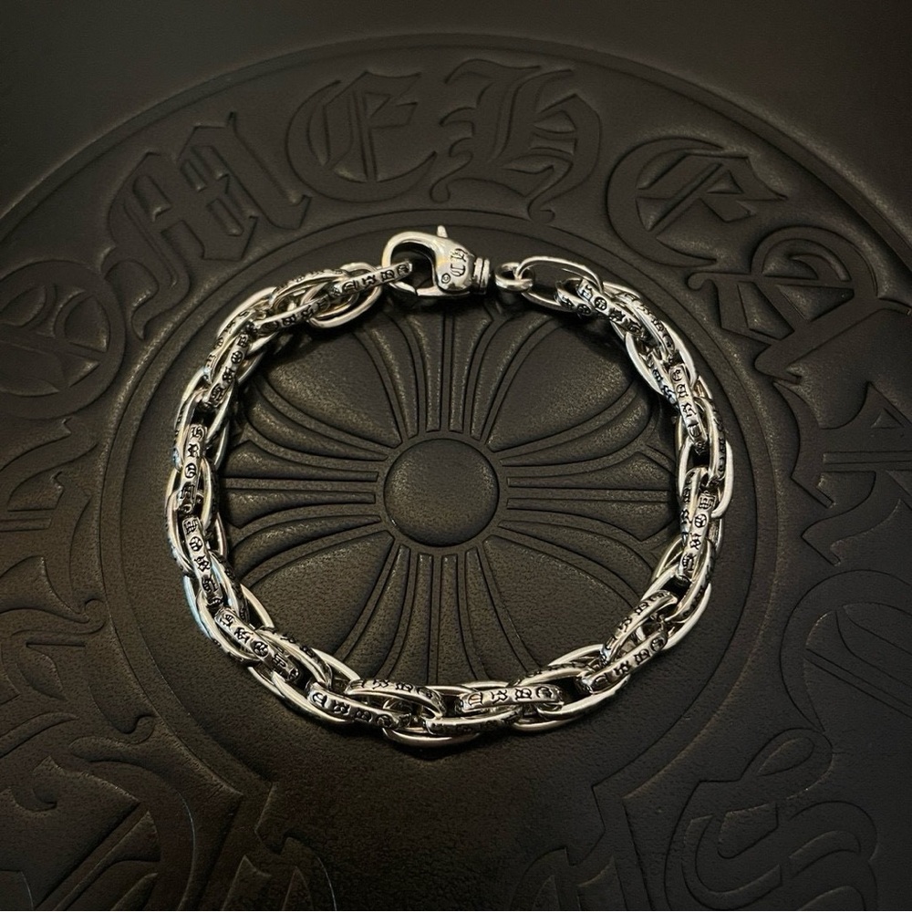 Chrome Hearts Classic Retro Clasp Bracelet - Picture 8 of 9